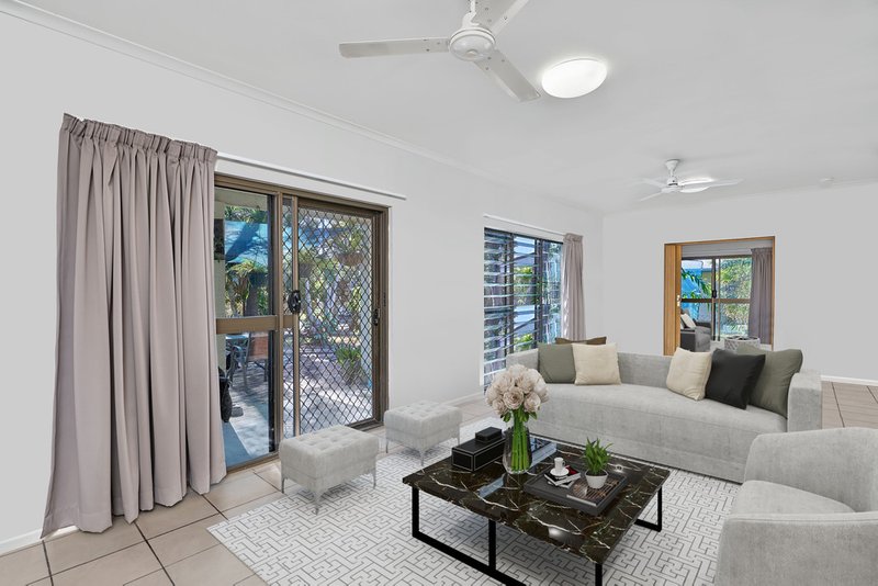 9 Dromana Close, Kewarra Beach QLD 4879