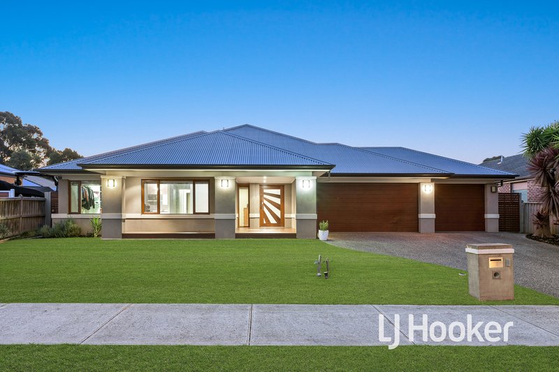 9 Duce Street, Cranbourne East VIC 3977