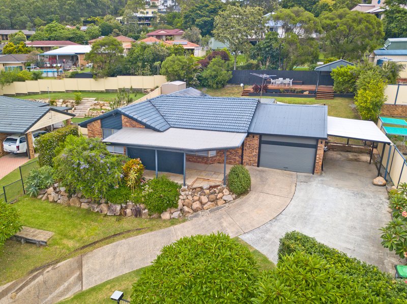 9 Duesbury Crescent, Edens Landing QLD 4207