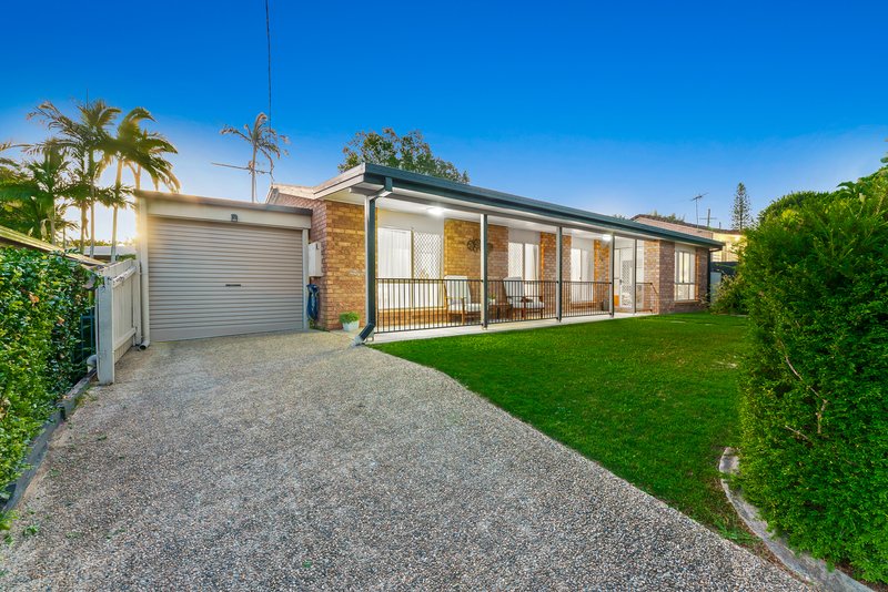 Photo - 9 Dumbarton Drive, Kallangur QLD 4503 - Image 19