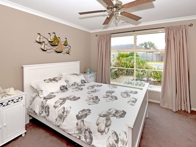 Photo - 9 Dune Street, St Leonards VIC 3223 - Image 7