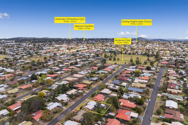 Photo - 9 Dunemann Street, Kearneys Spring QLD 4350 - Image 4