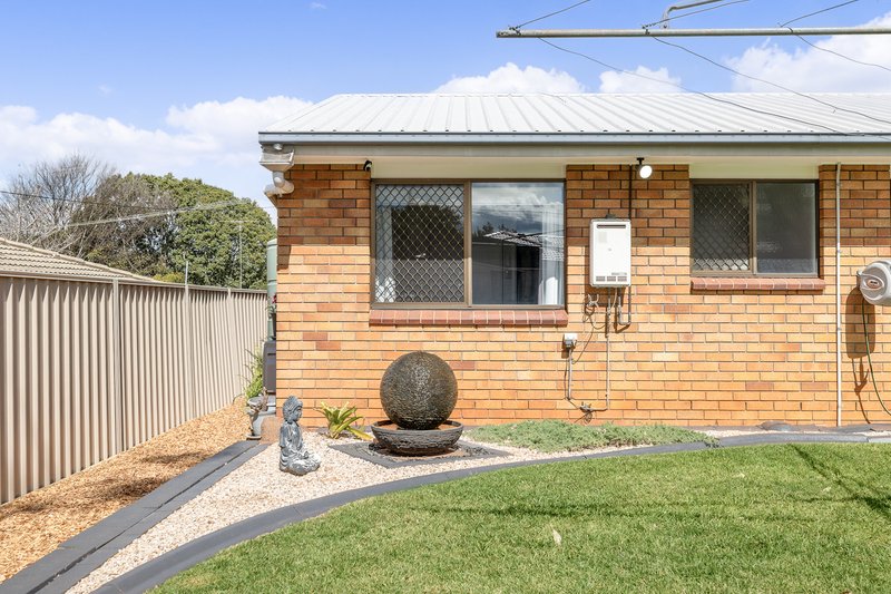 Photo - 9 Dunemann Street, Kearneys Spring QLD 4350 - Image 22