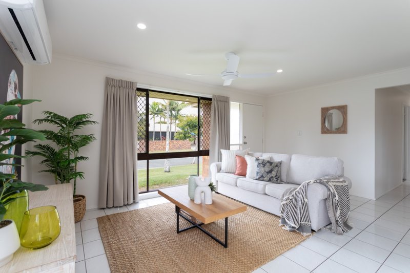 Photo - 9 Dunlin Drive, Burleigh Waters QLD 4220 - Image 4