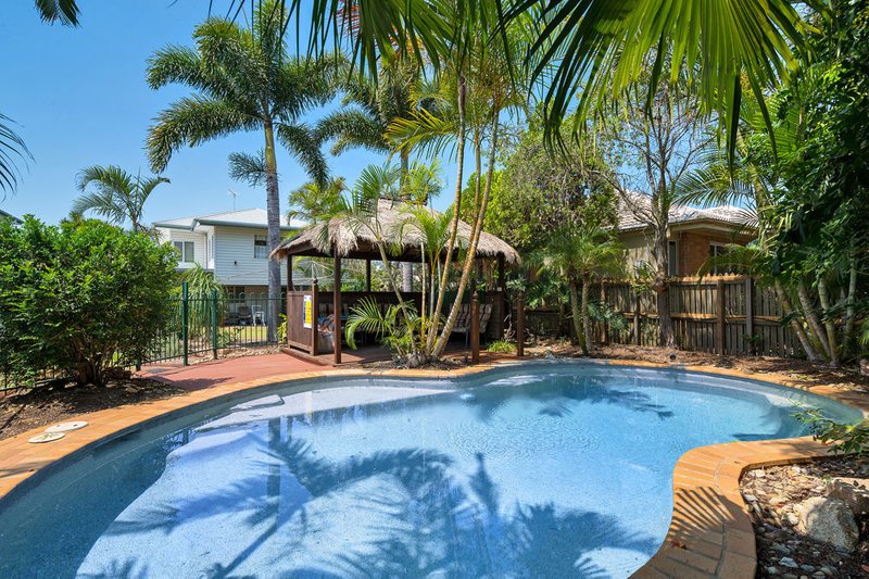 Photo - 9 Dunns Terrace, Scarborough QLD 4020 - Image 11