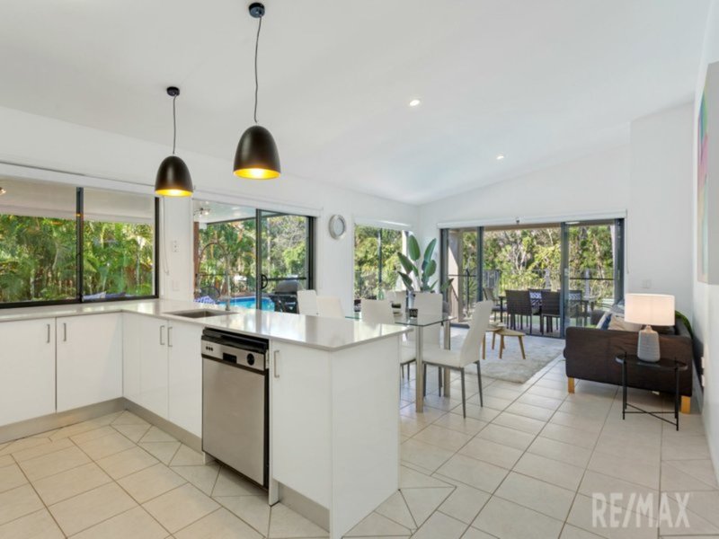 Photo - 9 Dunstan Drive, Robina QLD 4226 - Image 2