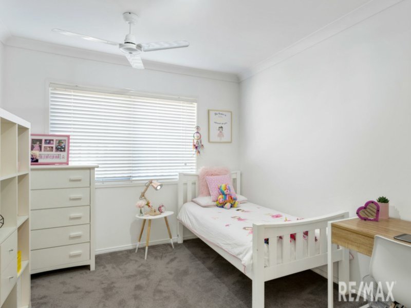 Photo - 9 Dunstan Drive, Robina QLD 4226 - Image 12