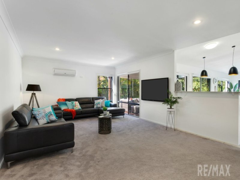 Photo - 9 Dunstan Drive, Robina QLD 4226 - Image 4