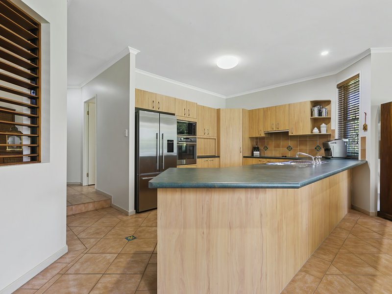 Photo - 9 Eagle Court, Banksia Beach QLD 4507 - Image 6