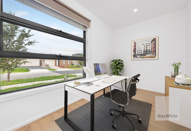 Photo - 9 Earhart Street, Diggers Rest VIC 3427 - Image 3