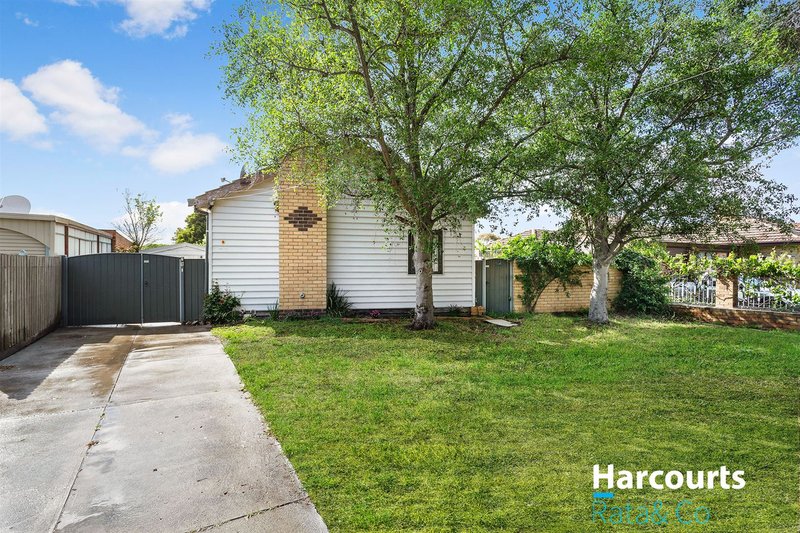 9 East Court, Lalor VIC 3075