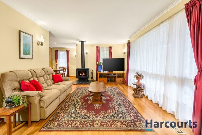 Photo - 9 Edinburgh Road, Bayswater VIC 3153 - Image 2