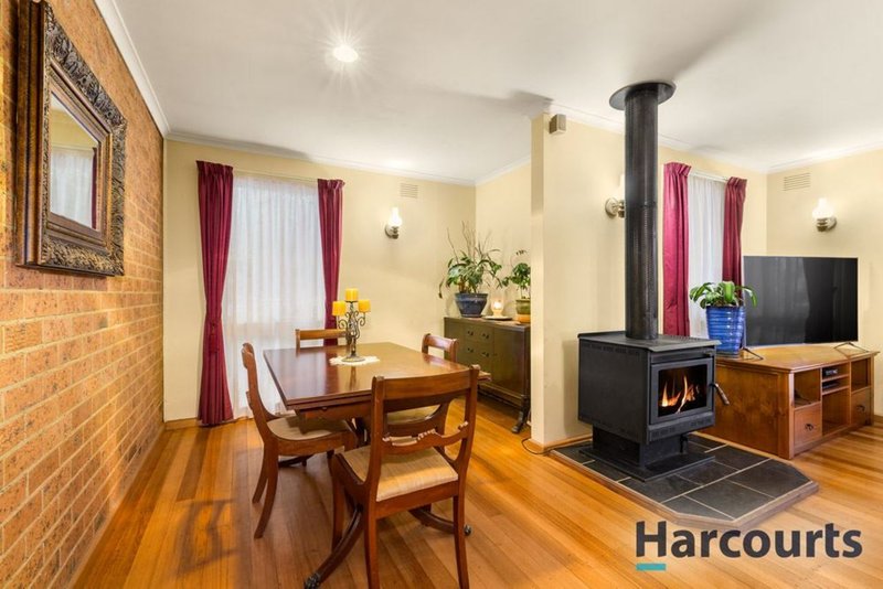 Photo - 9 Edinburgh Road, Bayswater VIC 3153 - Image 4