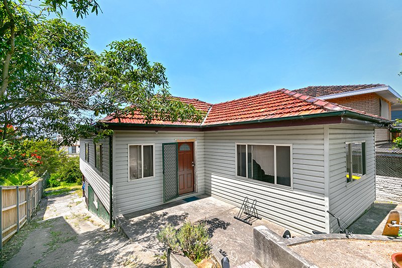 9 Edward Street, Narraweena NSW 2099