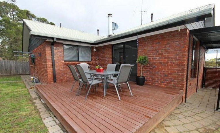 Photo - 9 Edwardes Street, Black Hill VIC 3350 - Image 5