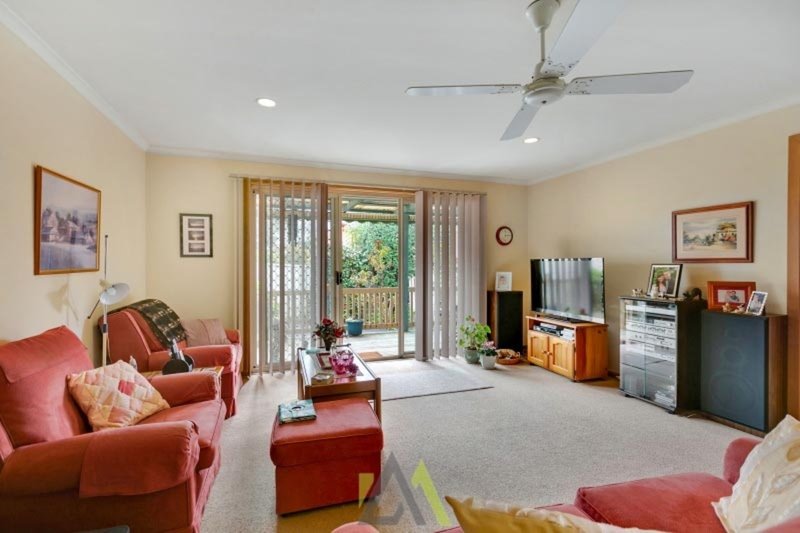 Photo - 9 Eileen Court, Langwarrin VIC 3910 - Image 3