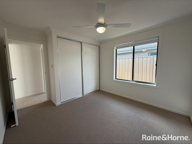 Photo - 9 Elias Circuit, Munno Para West SA 5115 - Image 9