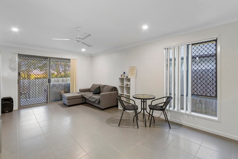 Photo - 9 Elizabeth Place, Cornubia QLD 4130 - Image 7