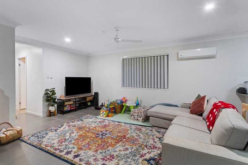 Photo - 9 Elizabeth Place, Cornubia QLD 4130 - Image 12