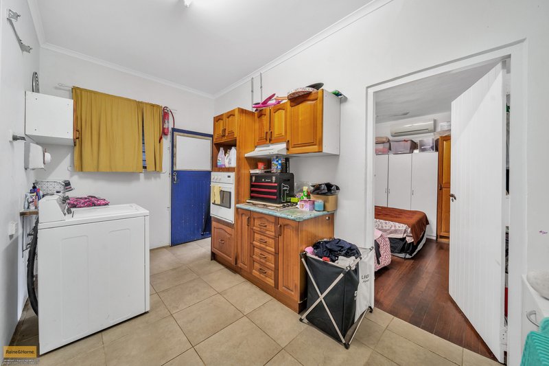 Photo - 9 Elizabeth Street, Flying Fish Point QLD 4860 - Image 19