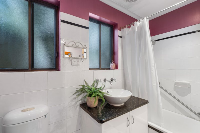 Photo - 9 Ellensford Terrace, Middleton SA 5213 - Image 23