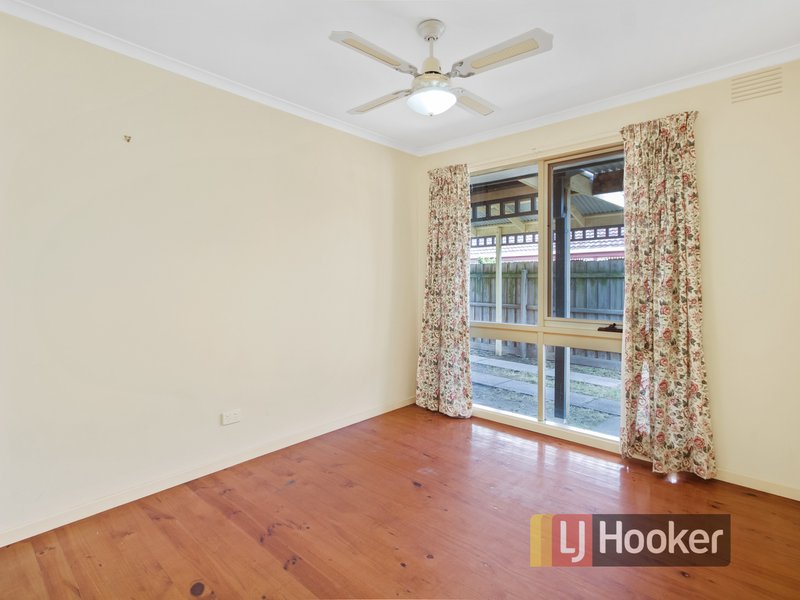 Photo - 9 Ellery Court, Cranbourne North VIC 3977 - Image 13