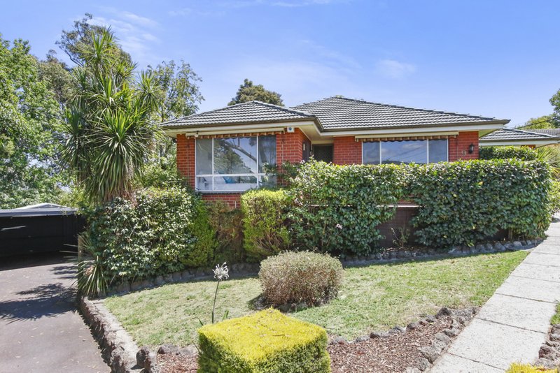 9 Elms Road, Mooroolbark VIC 3138