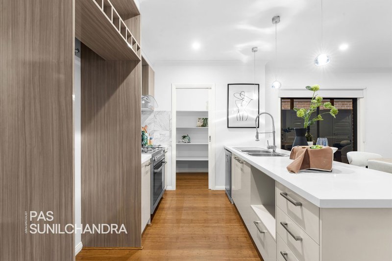 Photo - 9 Elodea Way, Cranbourne North VIC 3977 - Image 9