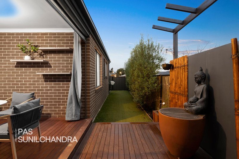 Photo - 9 Elodea Way, Cranbourne North VIC 3977 - Image 19