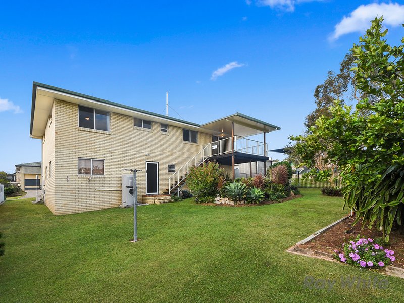 Photo - 9 Elsergundo Street, Bracken Ridge QLD 4017 - Image 11