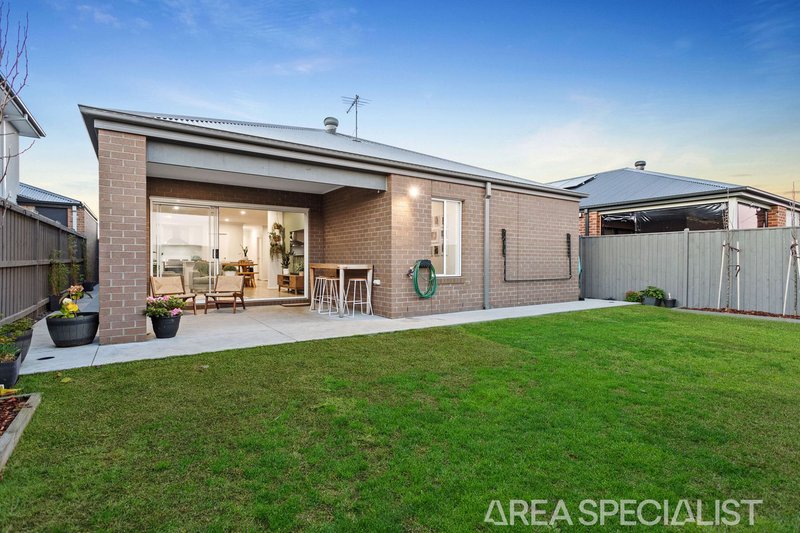 Photo - 9 Ensemble Way, Junction Village VIC 3977 - Image 16