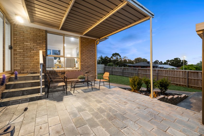 Photo - 9 Ensign Close, Wantirna VIC 3152 - Image 15