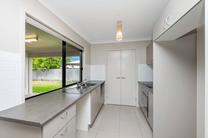 Photo - 9 Epping Way, Mount Low QLD 4818 - Image 2