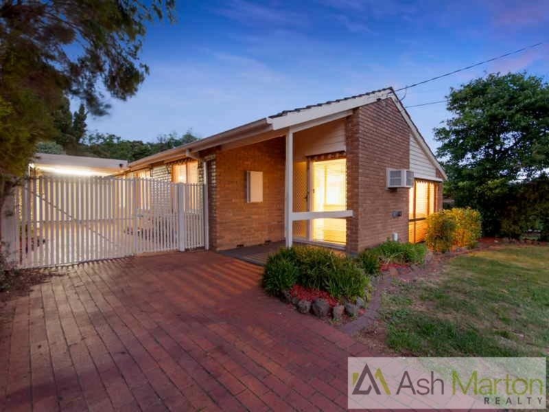 9 Escabon Grove, Frankston VIC 3199