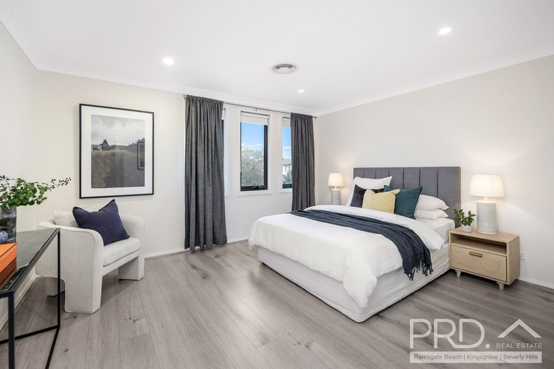 Photo - 9 Esme Lane Parade , Narwee NSW 2209 - Image 10