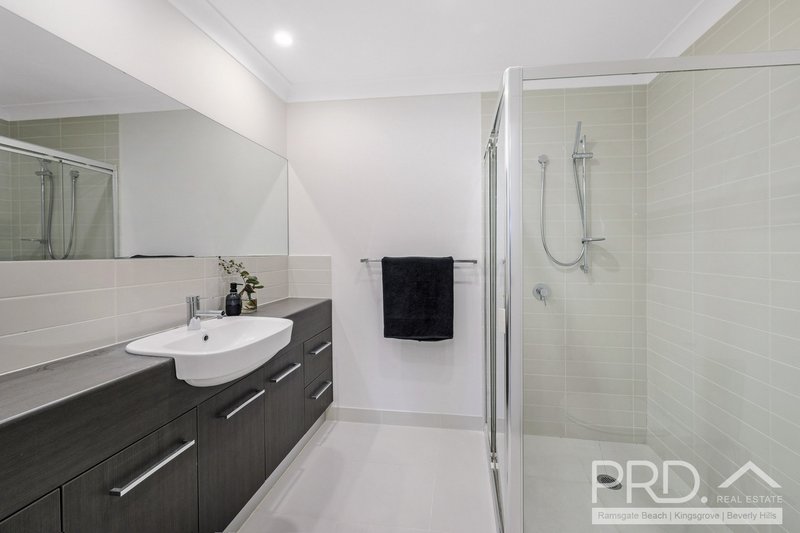 Photo - 9 Esme Lane Parade , Narwee NSW 2209 - Image 15