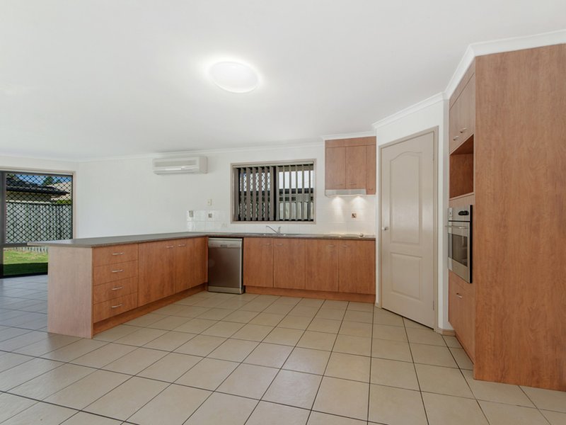 Photo - 9 Essen Place, Oxenford QLD 4210 - Image 3