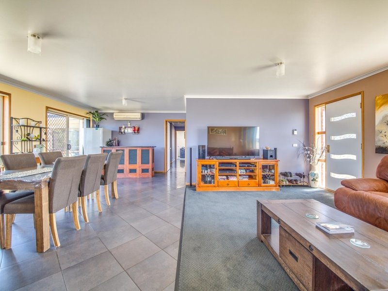 Photo - 9 Euston Place, Bridgewater TAS 7030 - Image 2