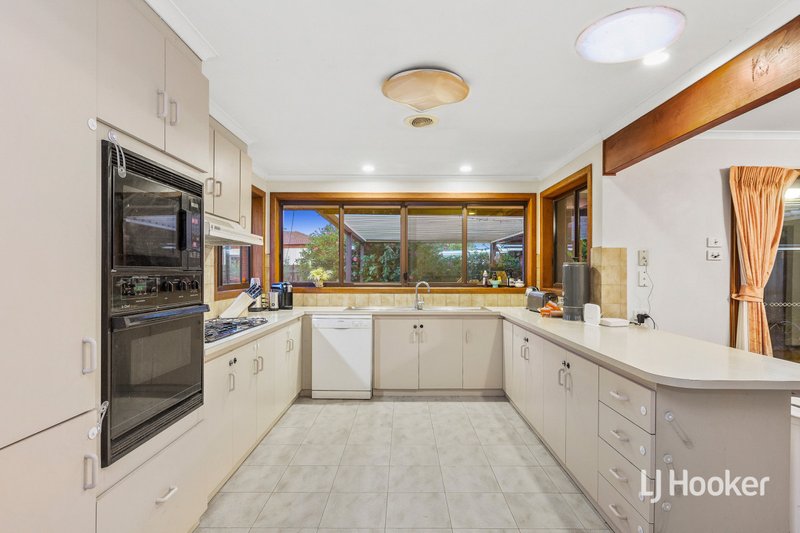 Photo - 9 Eva Court, Seabrook VIC 3028 - Image 7