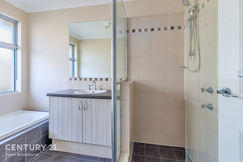 Photo - 9 Exbury Street, Landsdale WA 6065 - Image 21