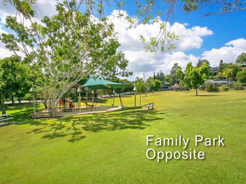 Photo - 9 Explorers Way, Worongary QLD 4213 - Image 21