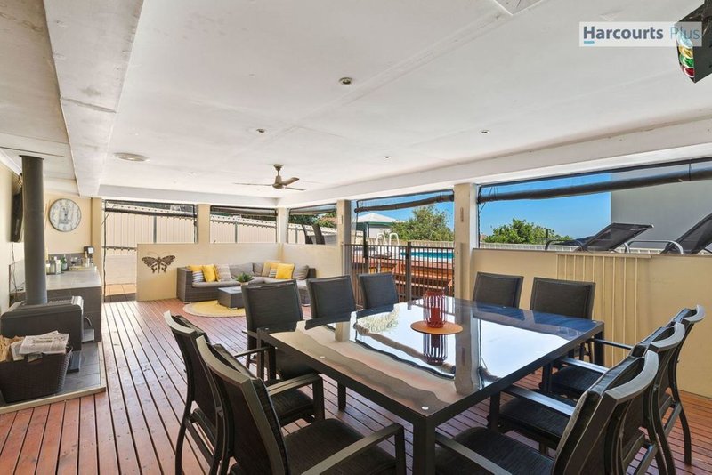 Photo - 9 Fairhill Street, Hallett Cove SA 5158 - Image 5