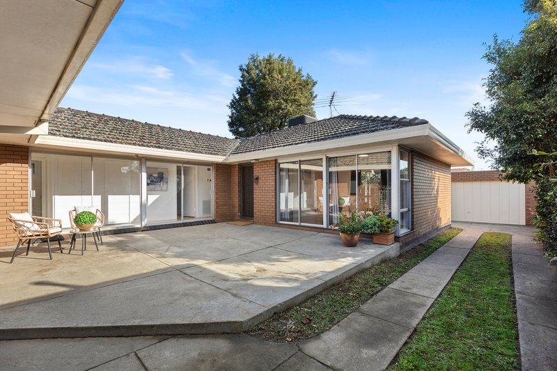 Photo - 9 Fairview Avenue, Cheltenham VIC 3192 - Image 13