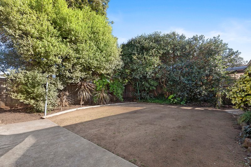 Photo - 9 Fairview Avenue, Cheltenham VIC 3192 - Image 15