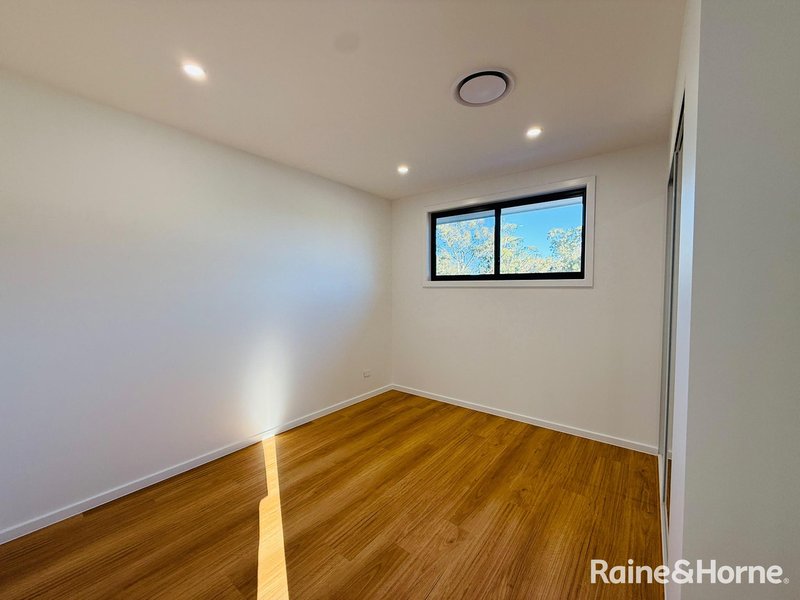 Photo - 9 Favoris Street, Austral NSW 2179 - Image 7