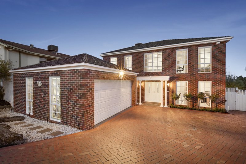 9 Feathertop Rise, Wheelers Hill VIC 3150