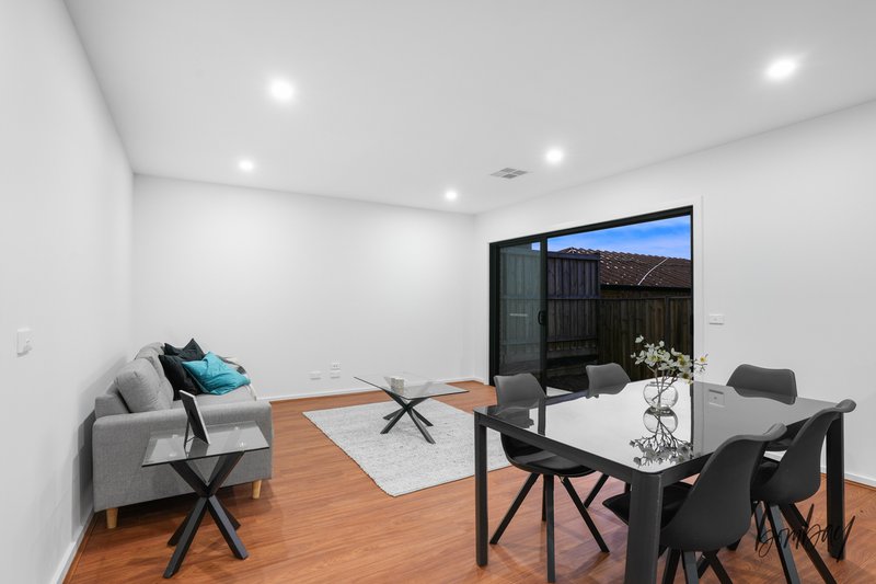 Photo - 9 Feedwater Road, Donnybrook VIC 3064 - Image 10