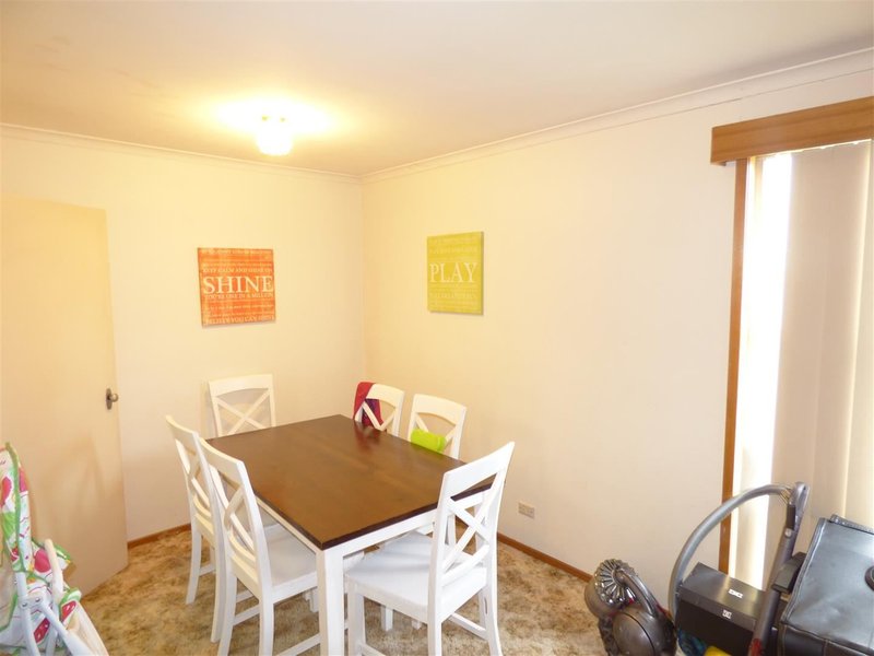 Photo - 9 Felstead Avenue, Horsham VIC 3400 - Image 12