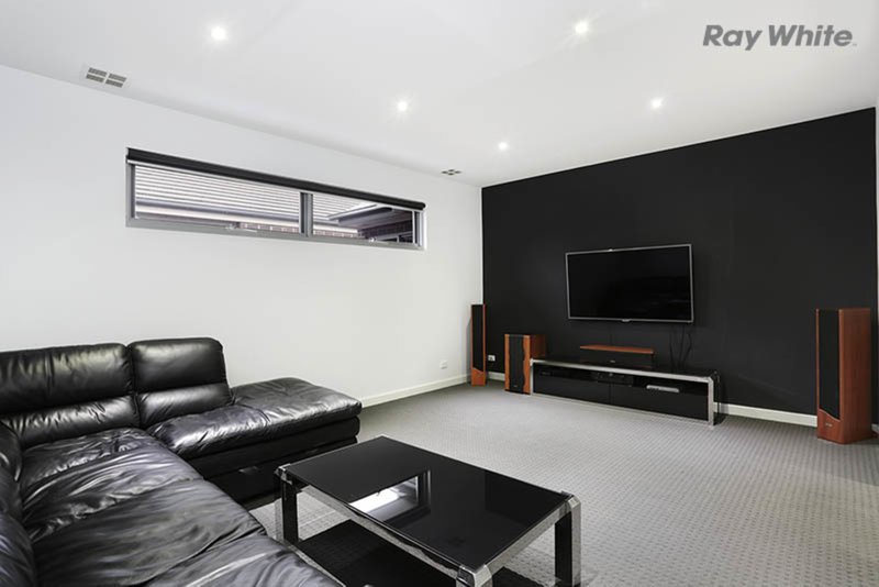 Photo - 9 Fennel Drive, Point Cook VIC 3030 - Image 7