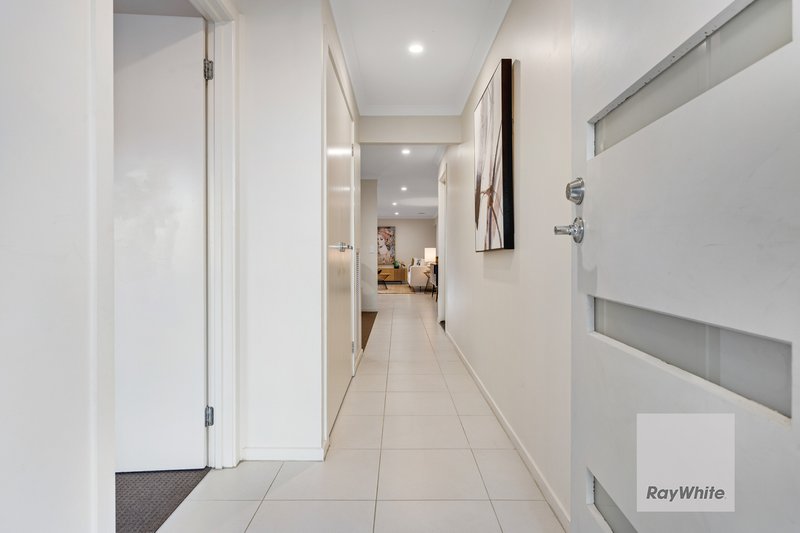 Photo - 9 Feodora Street, Greenvale VIC 3059 - Image 2